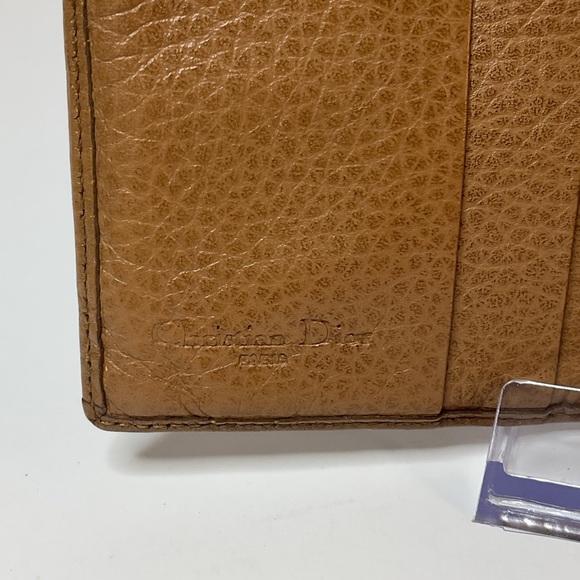 CHRISTIAN DIOR BIFOLD WALLET, RARE. - Picture 6 of 11